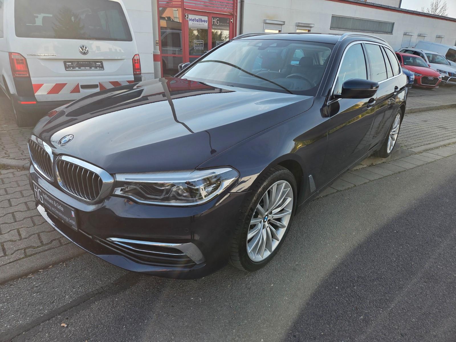 BMW 540 Touring 540d xDrive LuxuryLine*HUD*WEBASTO*