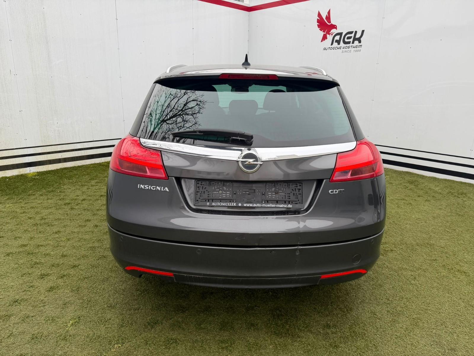 Opel Insignia SportsTourer Innovation S-Heft / 2.HD!