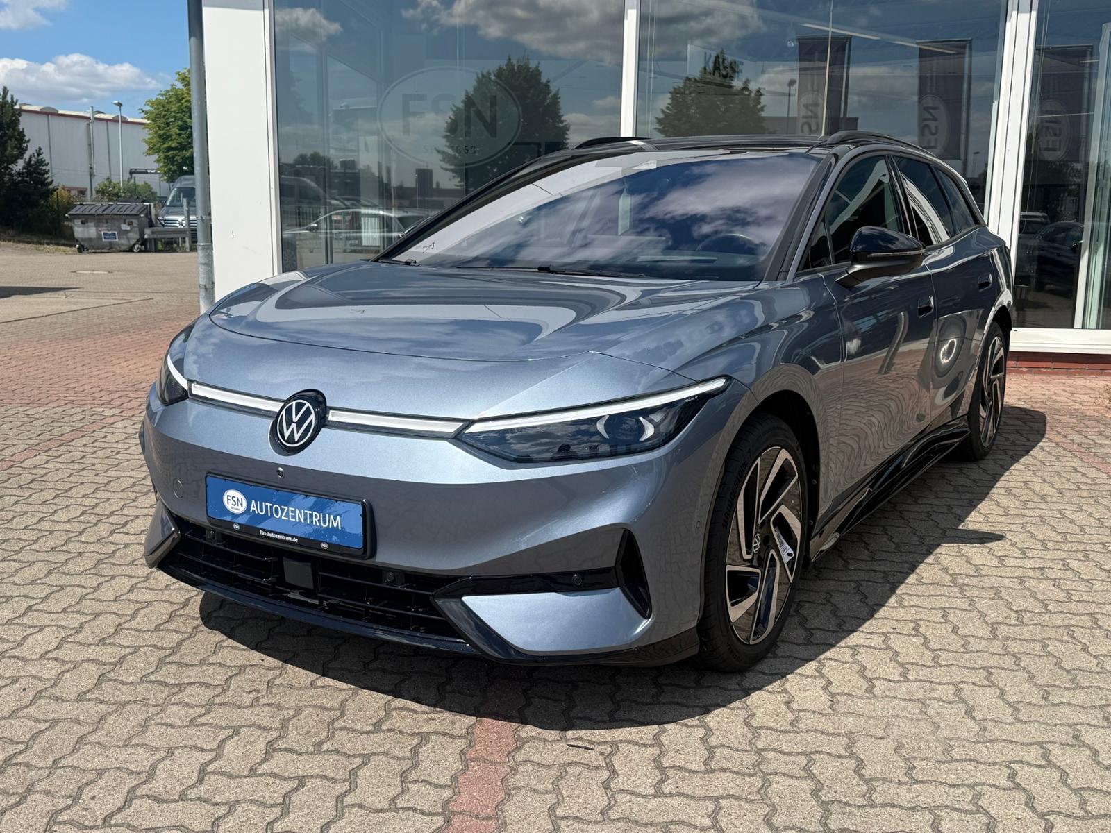 Volkswagen ID.7 Pro Matrix AHK 360° HeadUp Pano DCC