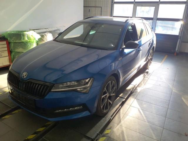 Skoda Superb Combi 2.0 TDI Sportline 4x4 ACC SHZ v+h