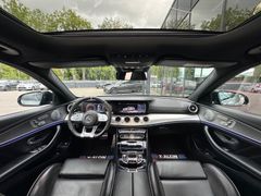 MERCEDES-BENZ E 63 AMG - Ansicht 13