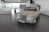 Mercedes-Benz 250 SE Coupe KOMPLETT RESTAURIERT/KÜHLER/SERVOLE - Mercedes-Benz 250: Coupé