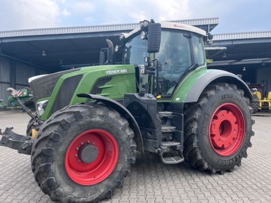 Fendt 828