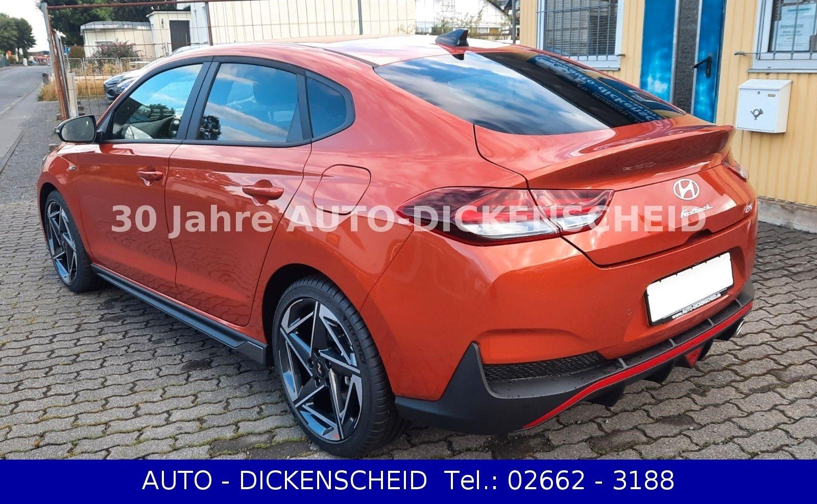 Hyundai i30-FASTBACK 1.5T-48V-N-LINE-LED-SHZ-LH-18"-NAVI