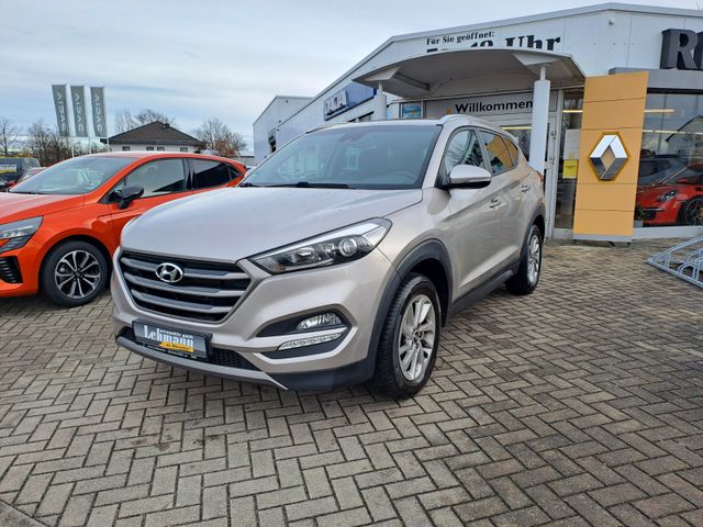 Hyundai Tucson blue Intro Edition 2WD