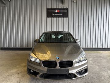 BMW 216 - 8