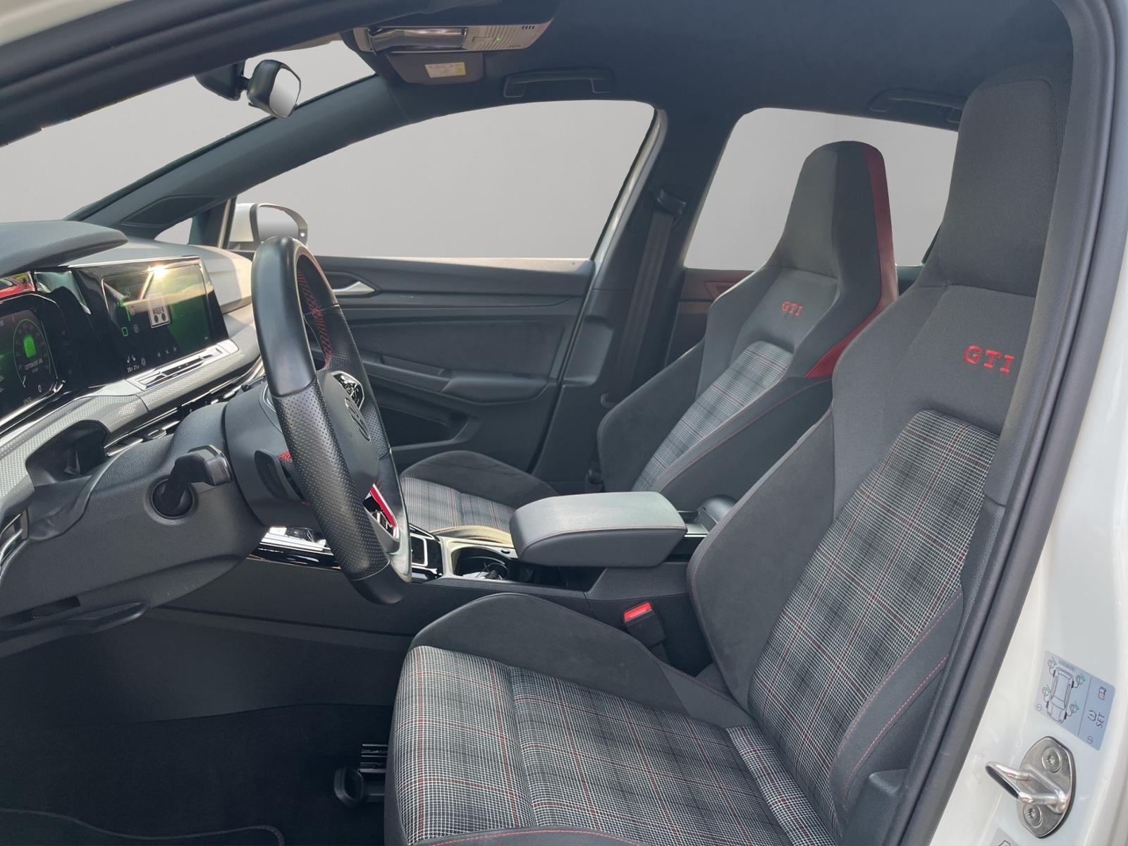 Volkswagen Golf VIII GTI 2.0 TSI App-Connect Sitzheizung LE, миниатюра 8