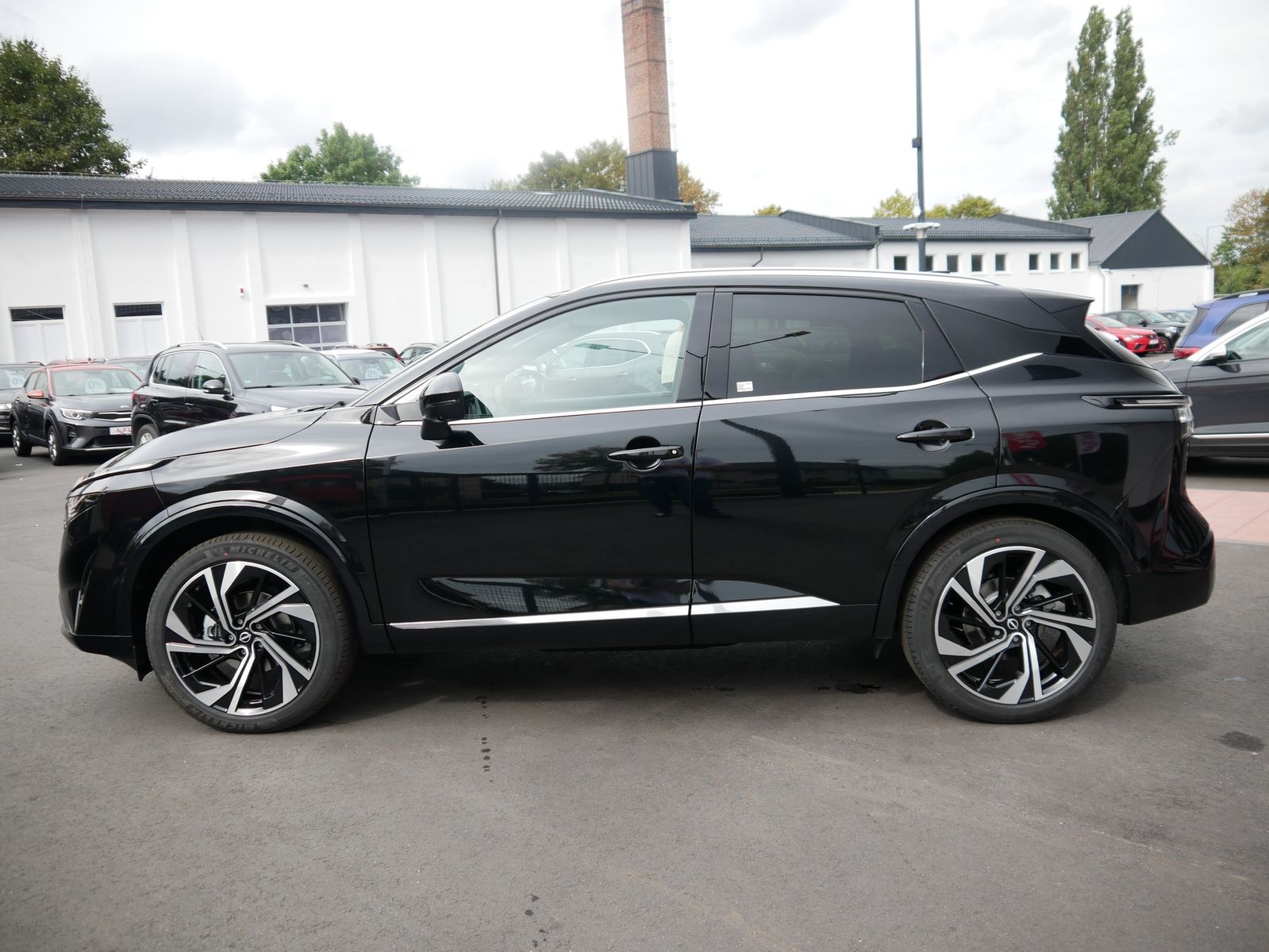 Nissan Qashqai Tekna+ 1.3 Dig-T Aut. LED ACC Navi 360° imagem 2