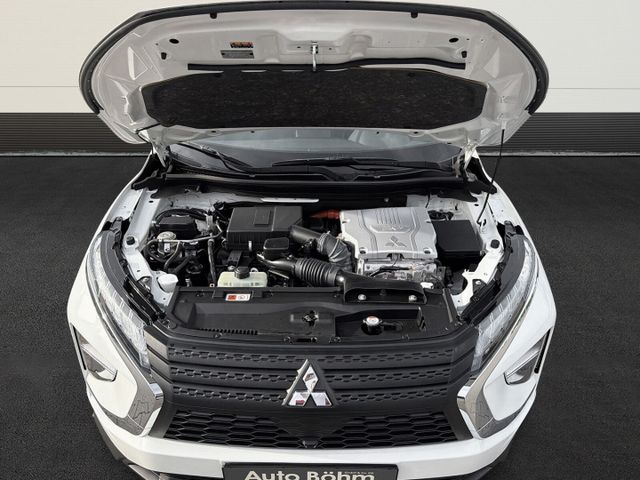 Mitsubishi Eclipse Cross Basis Hybrid 4WD