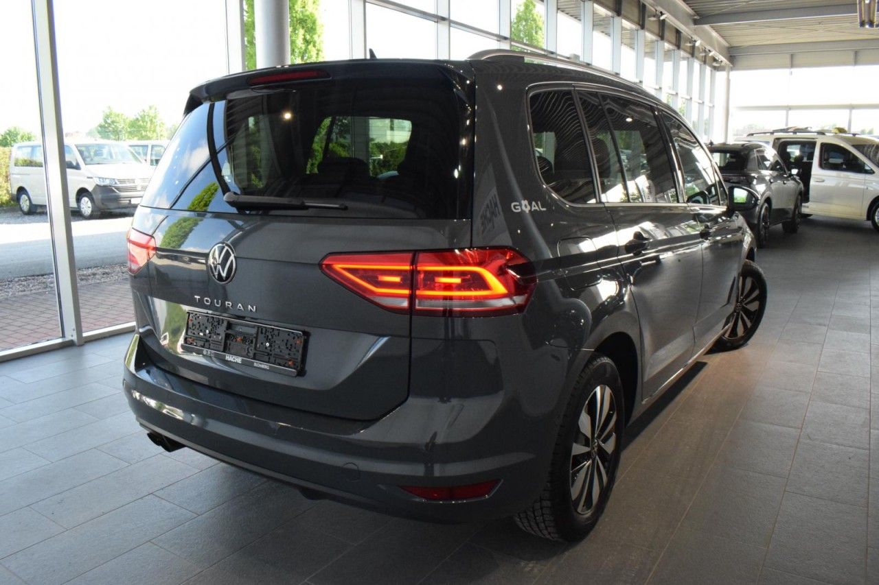 Volkswagen Touran - Bild 3