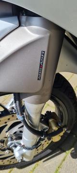 Piaggio Beverly 350 ABS Sport Touring - Piaggio Motorräder in Hamburg