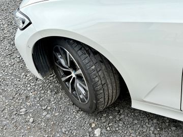 BMW 320 - 5