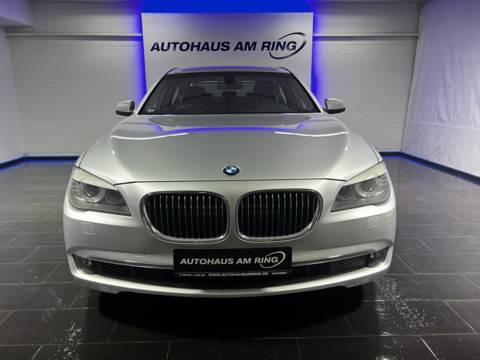 BMW 750i 1.HND 46TKM KEY PROF XENO MEMORY LEDER HIFI