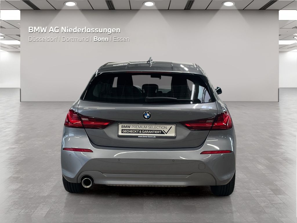 BMW 1 Series 2022