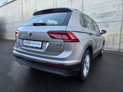 VW Tiguan Offroad 4Motion 2.0TSI 179PS LED Navi ACC
