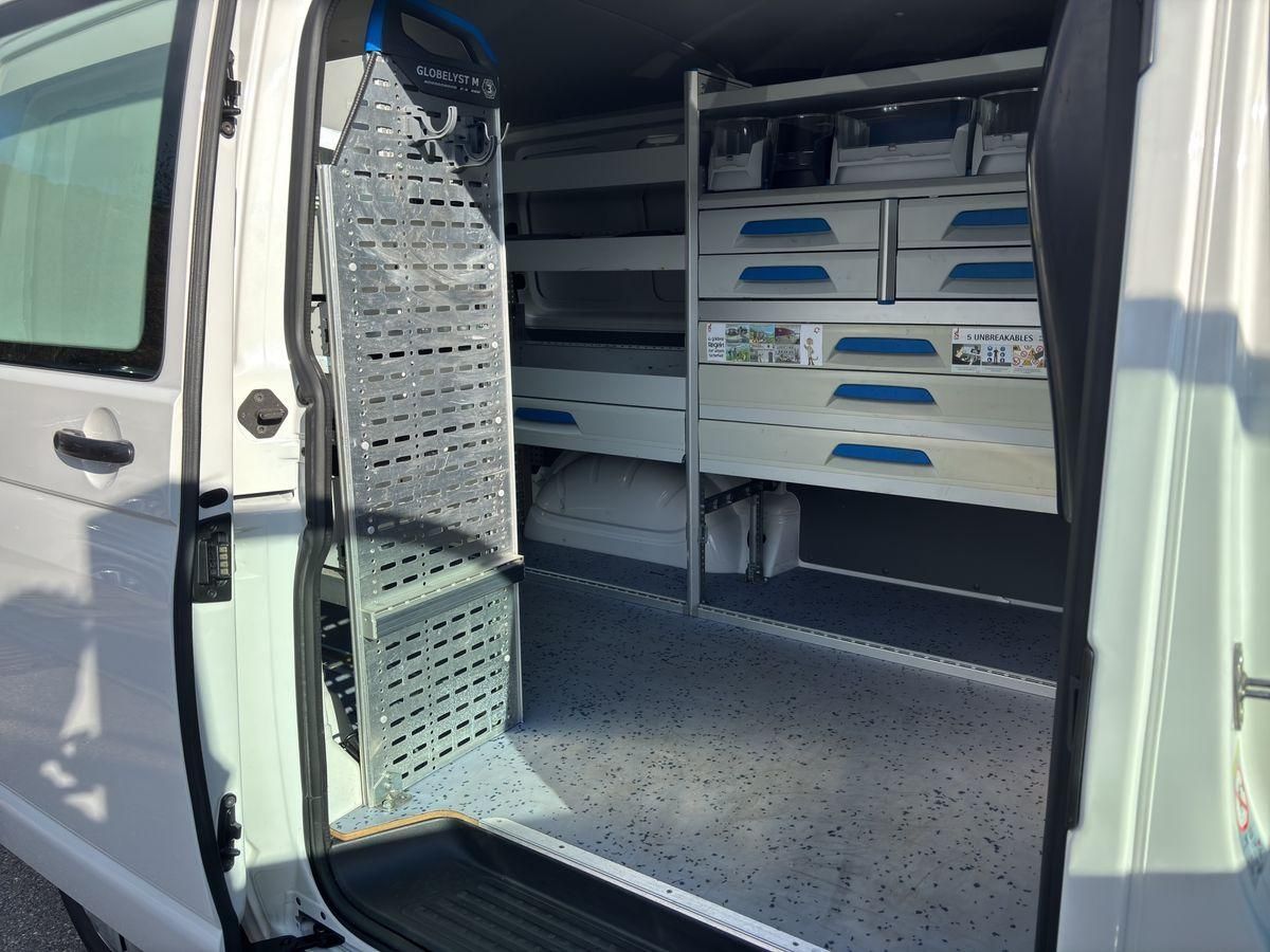 T6.1 Transporter 2.0 TDI DSG NAVI RFK LED ACC