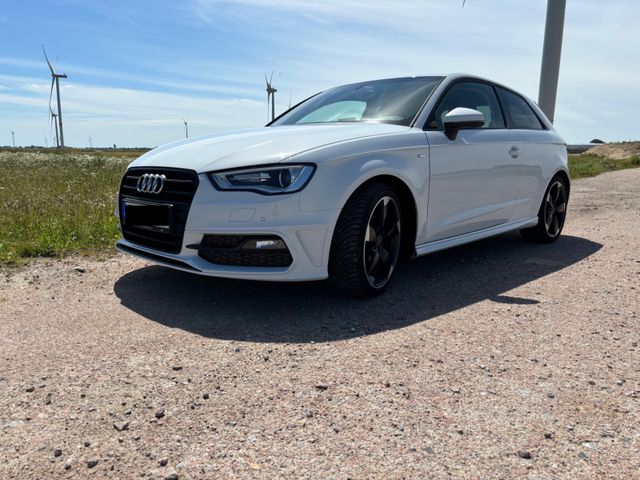 Audi A3 1.4 TFSI cod Ambition - S-Line Celection AHK 