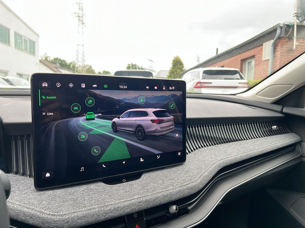 Skoda Superb - Bild 24