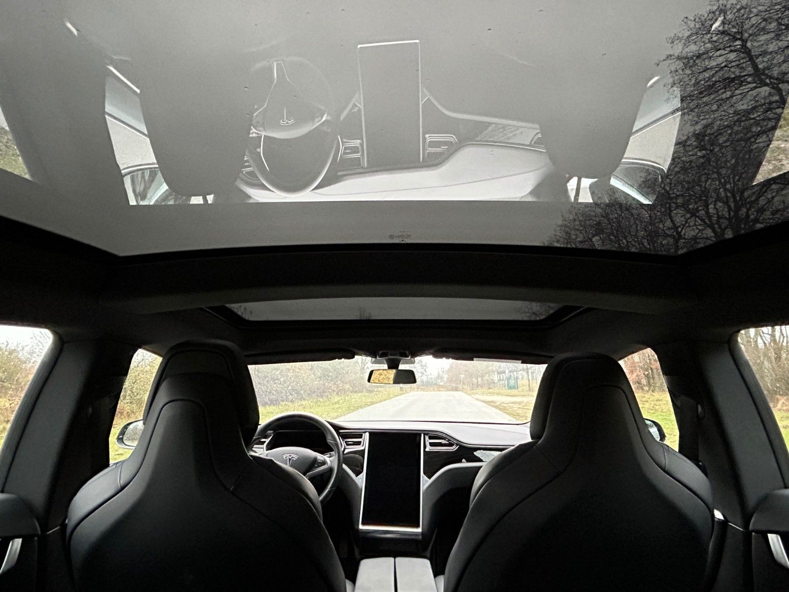 Fahrzeugabbildung Tesla Model S 75 *Autopilot*Panorama*PremiumKonnekt*