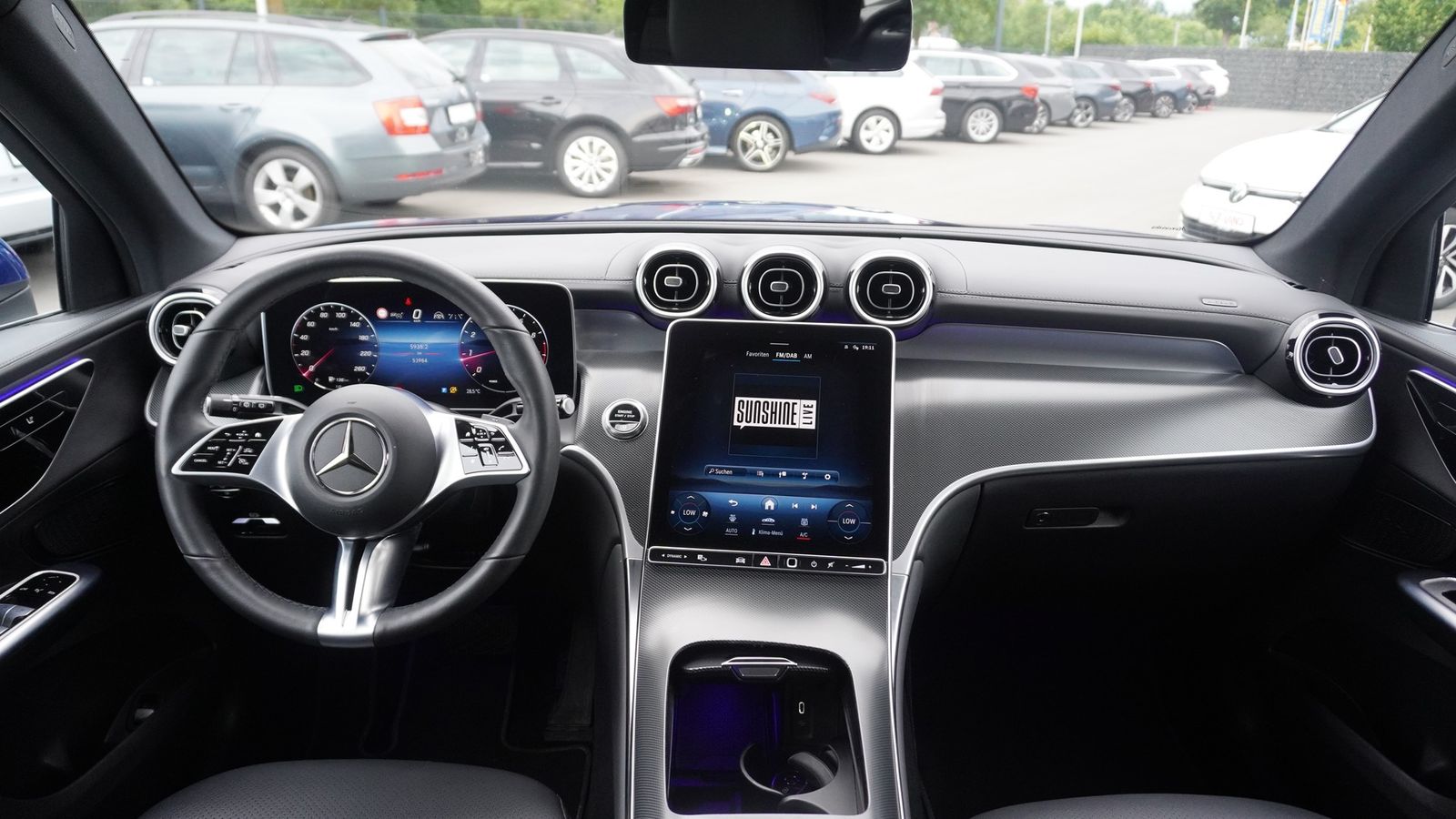 Mercedes-Benz GLC 200 4Matic Avantgarde LED AHK Navi foto 15