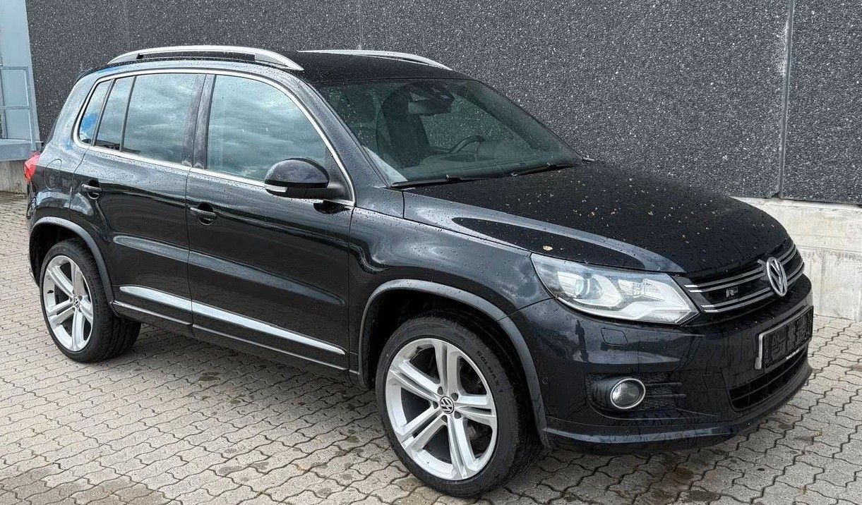 Volkswagen Volkswagen Tiguan 2,0TSI 210HP R-LINE XEON LED NAV