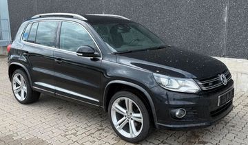 Volkswagen Tiguan - 1