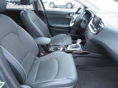 KIA cee'd Sportswagon 1.6 PHEV Platinum Edition LED KIA cee'd Sportswagon 1.6 PHEV Platinum Edition LED