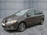 Volkswagen Sharan 2.0 TSI DSG SOUND SHZ+2xPDC+APP+NSW+MFL - Volkswagen Sharan mit Benzin-Antrieb: Kleinbus, 2.0