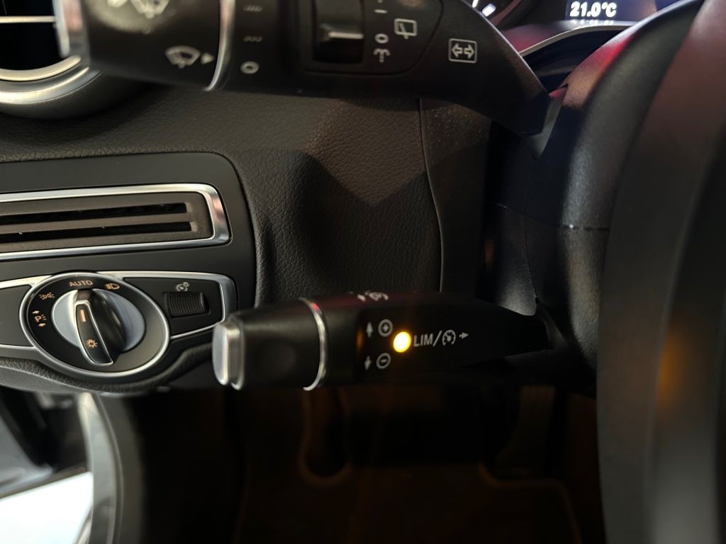 Fahrzeugabbildung Mercedes-Benz GLC 350 e 4M EXCLUSIVE Navi LED CD SHZ DAB RDK