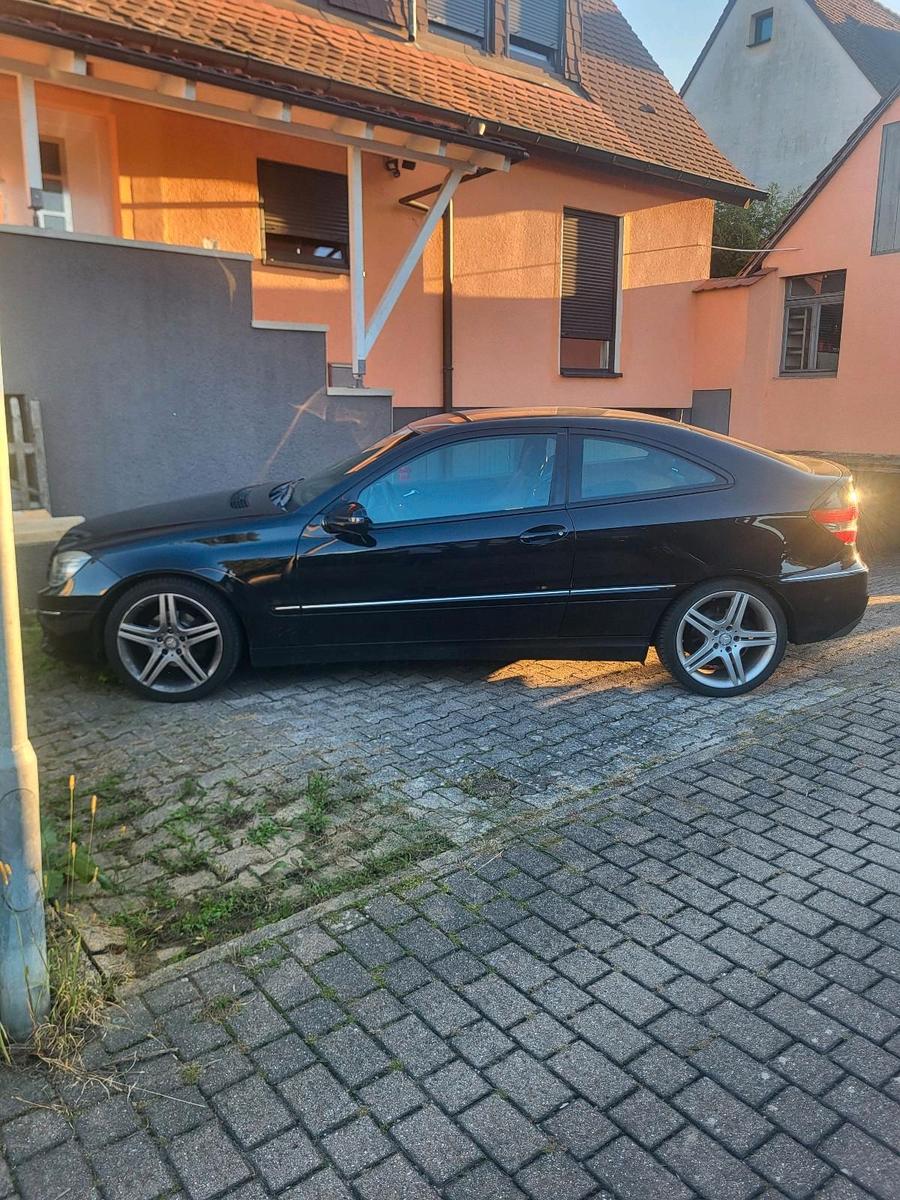 Mercedes-Benz CLC 180