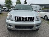 Toyota Land Cruiser 3.0 D-4D Travel * AHK - Toyota Land Cruiser mit Diesel-Antrieb: Geländewagen, 3.0