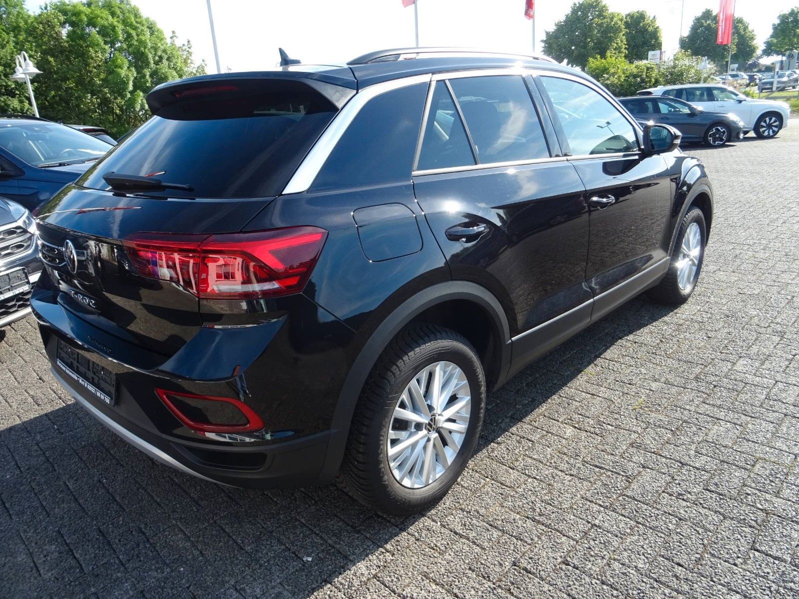 Volkswagen T-Roc 1.0 TSI Life Virt Led Navi/App PDC SHZ foto 5