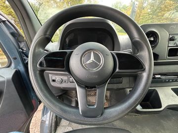 Mercedes eSprinter - 10