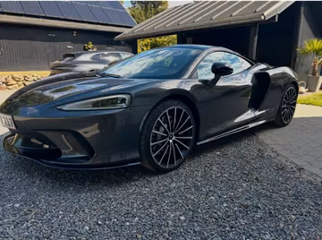 2020 Mclaren GT — фото 1