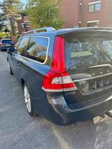 Volvo V70 D5 Summum Geartronic Summum - gebrauchte Volvo V70 aus dem Jahr 2016