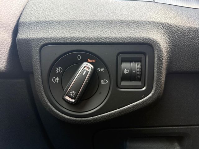 Golf Sportsvan 7 VII Lounge 1.2 TSI El. Panodach