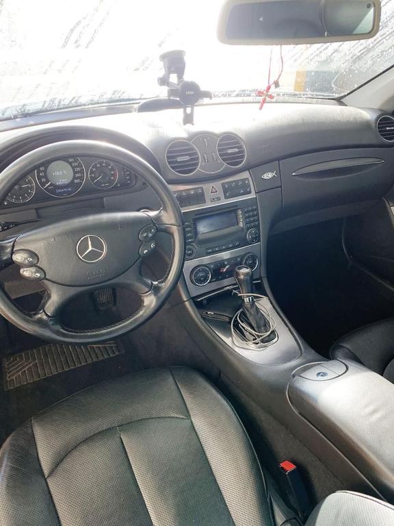Mercedes-Benz CLK 320