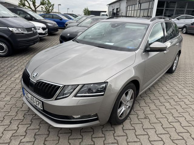 SKODA Octavia Combi Style 4x4 TDI