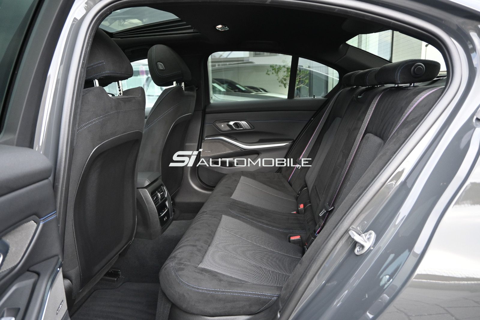Fahrzeugabbildung BMW 320d xDr M SPORT PRO °ACC°GLASDACH°HK°STHZG°360°