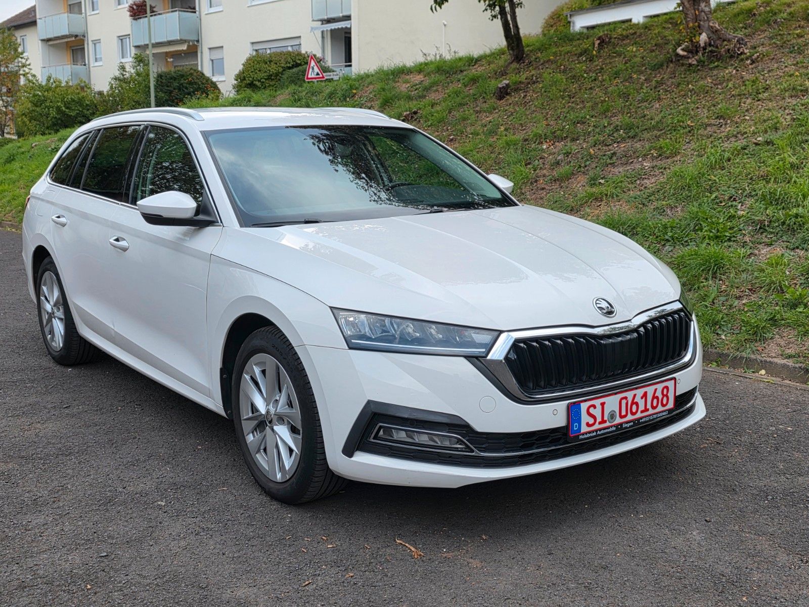 Skoda Octavia Combi 2.0TDI,1Hand,VIRTUALL,DCC imagem 2