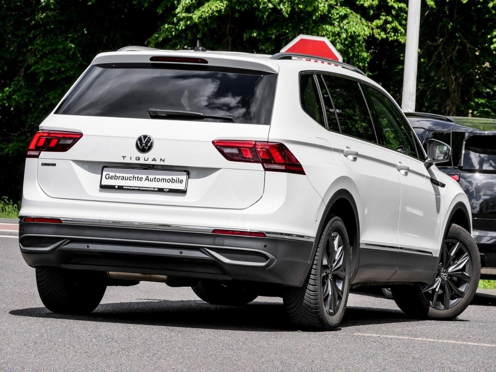Volkswagen Tiguan ALLSPACE+LIFE+ACC+AHK+KAMERA+NAVI