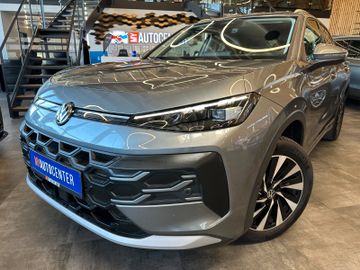 MYAUTOCENTER – Gebraucht- und Jahreswagen mit Werkstattservice in Pfaffenhofen Volkswagen T-Roc Style *1.HAND*19%MWST*ALCANTARA*CARPLAY*