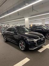 Audi Q8 50 TDI - Vollausstattung, Top-Zustand,  - Audi Q8 Gebrauchtwagen in Berlin
