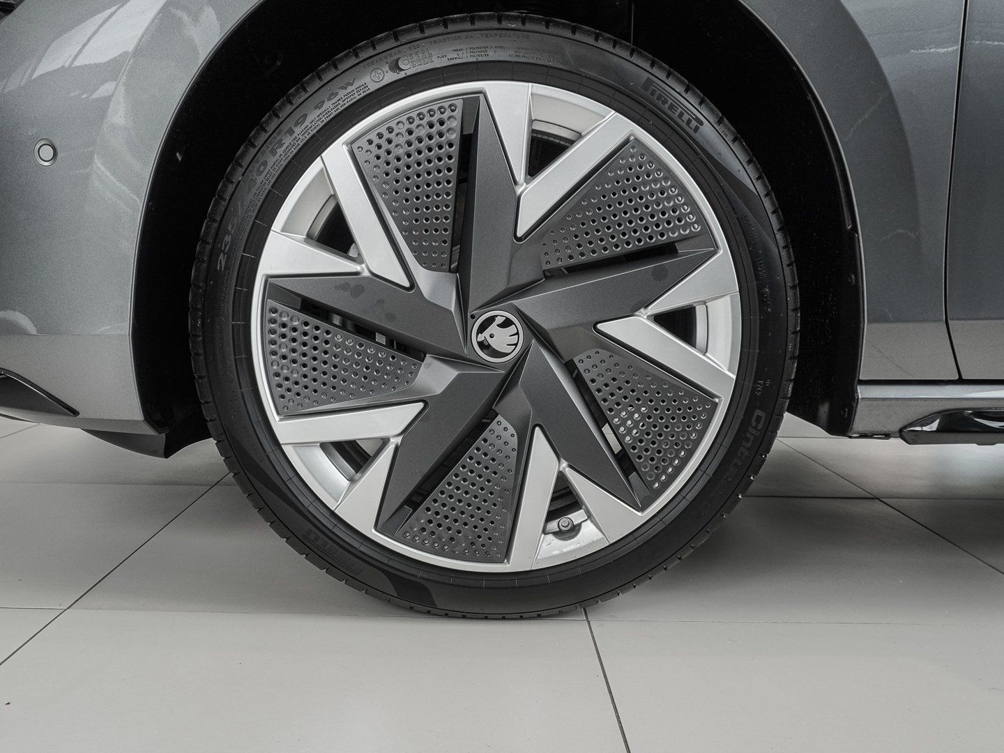 Skoda Superb - Bild 4