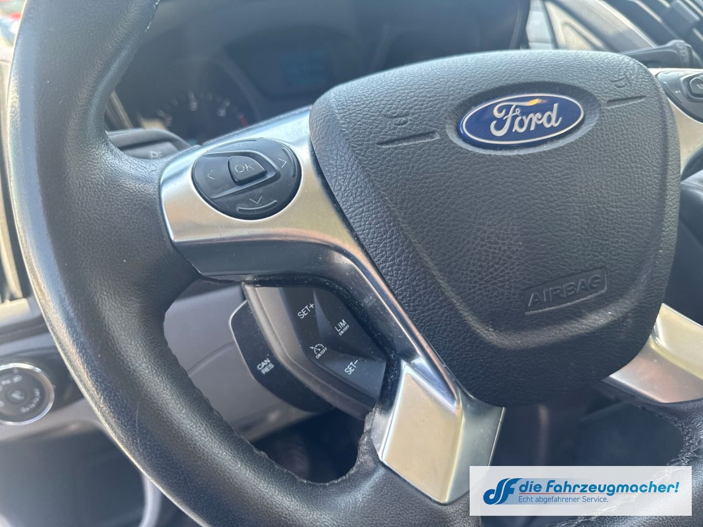 Fahrzeugabbildung Ford Transit Kombi 350 L3 Trend Temp Tel.-Vorb. *2020