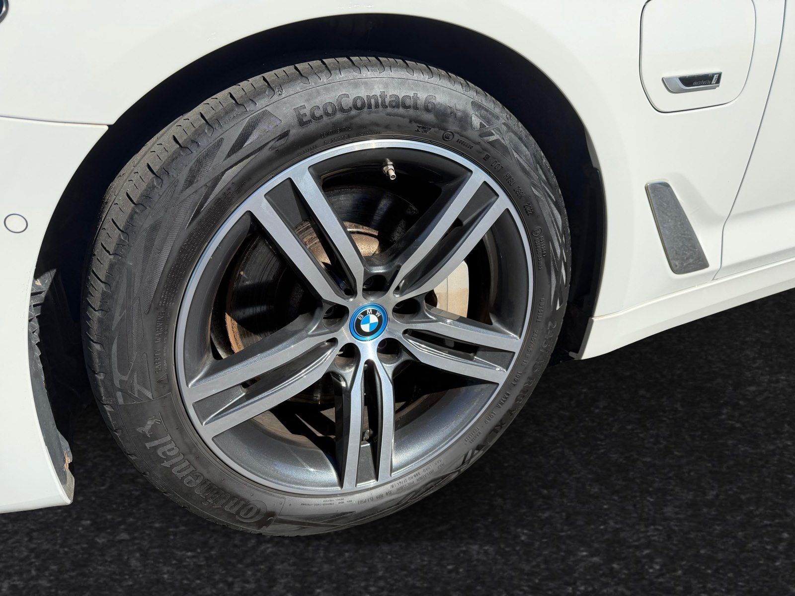 BMW 530e xDrive Touring HK HiFi DAB WLAN AHK Shz foto 3