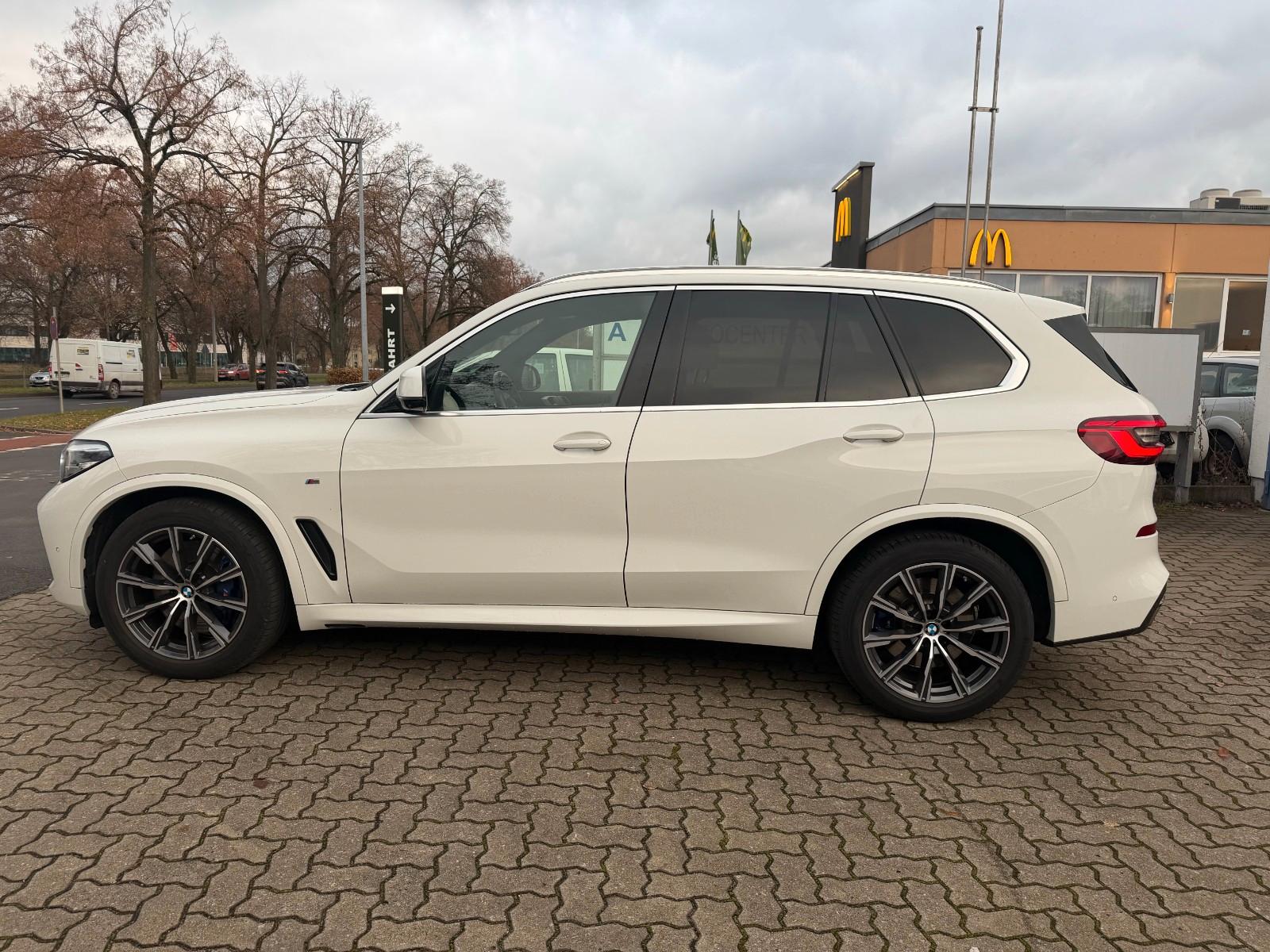 BMW X5 30D M Sport H/K LüftFed Massage Integral Pano
