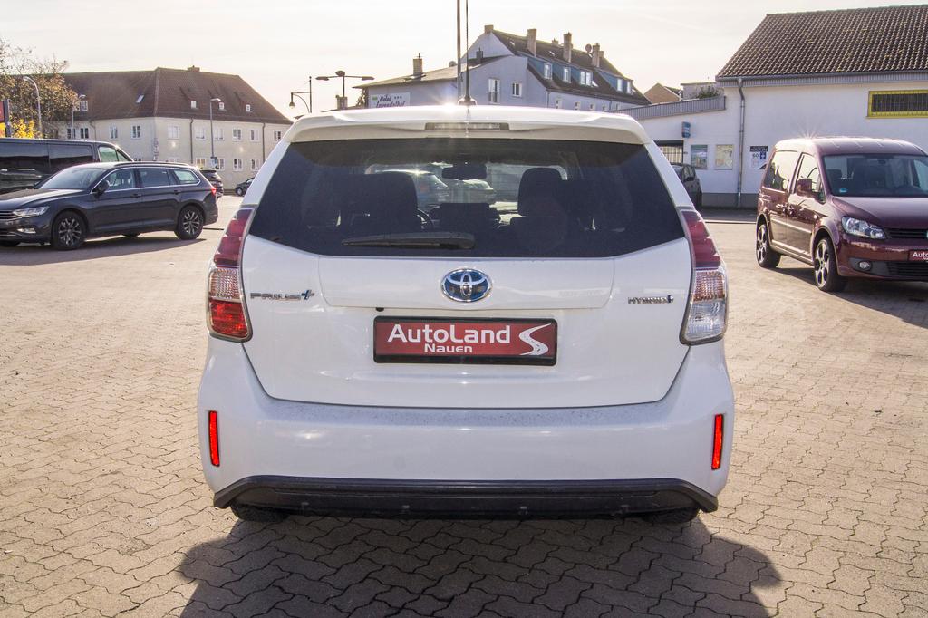 Toyota Prius+