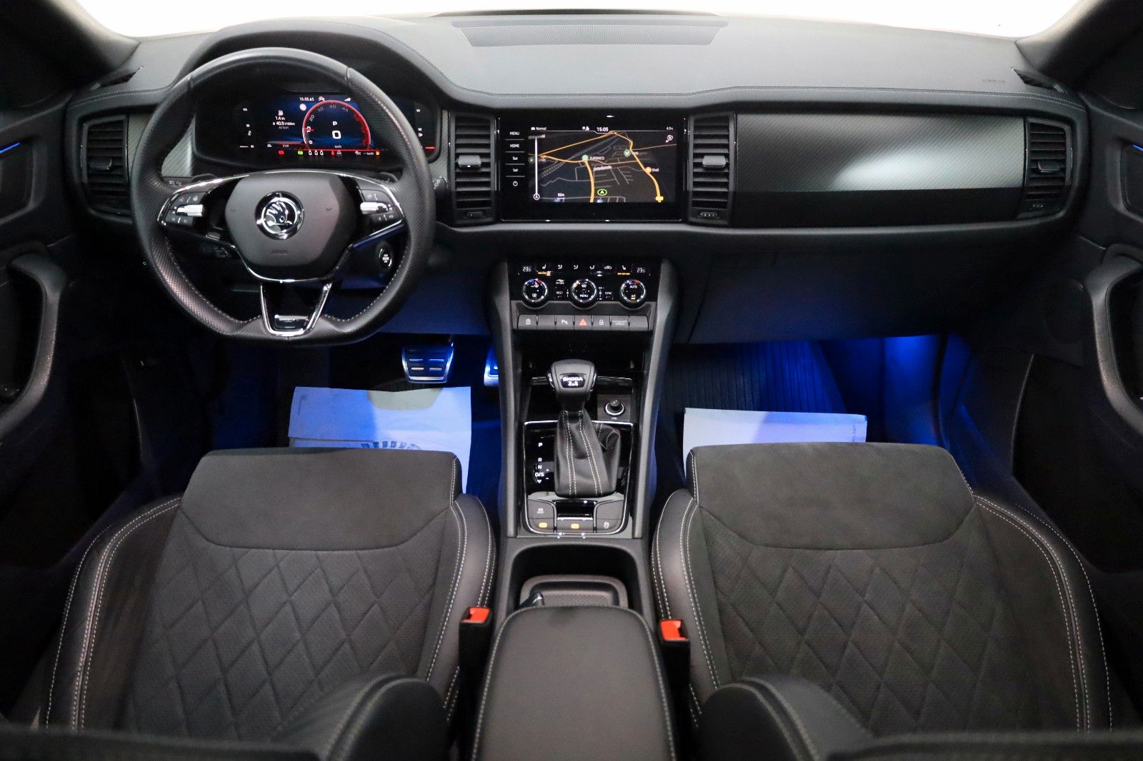 Fahrzeugabbildung SKODA Kodiaq Sportline 4x4,DSG, ACC, Matrix+WR, AHK el