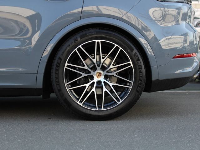 Porsche Cayenne - Bild 14